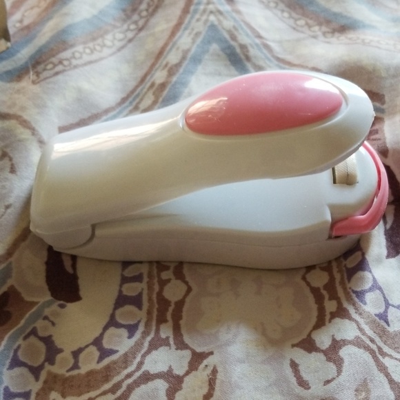 NWOT Majesta Sealing Machine, Re-Seal Your Food! - Picture 4 of 6